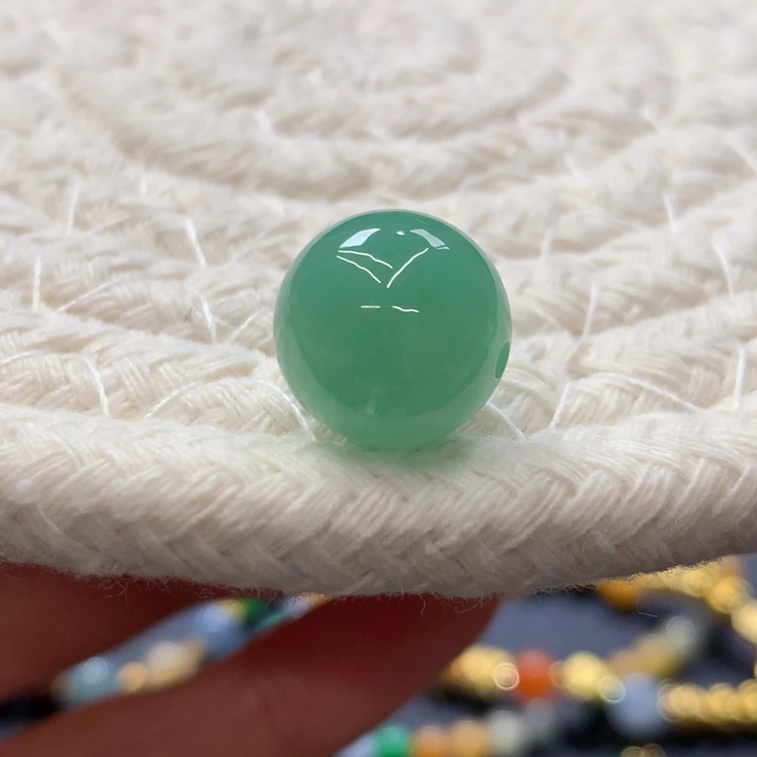 定制翡翠未镶嵌 毛货抛光定制 甜色果阳绿 卡12.5 买断