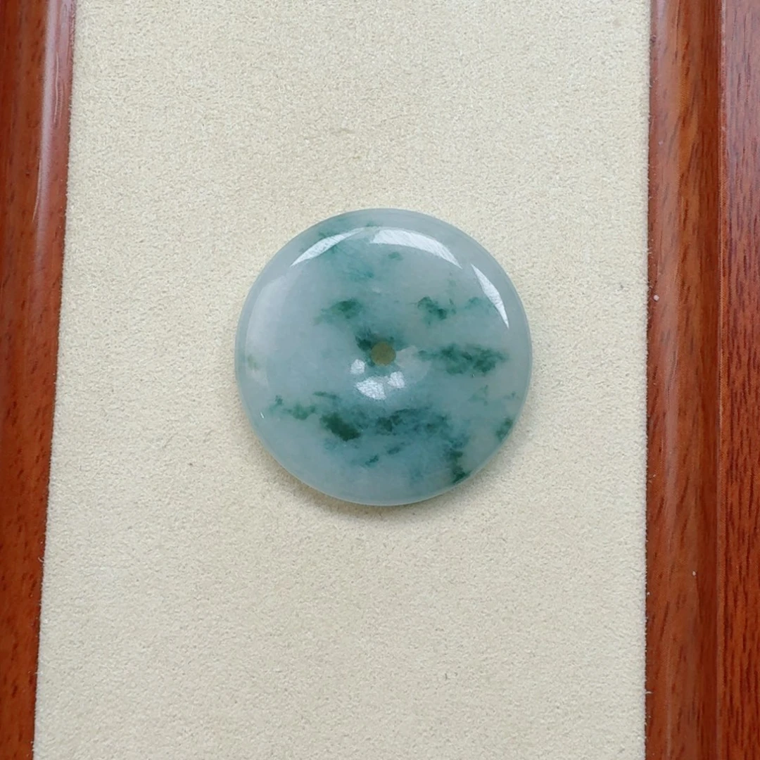 翡翠未镶嵌吊坠(不含链)洋*.孤品