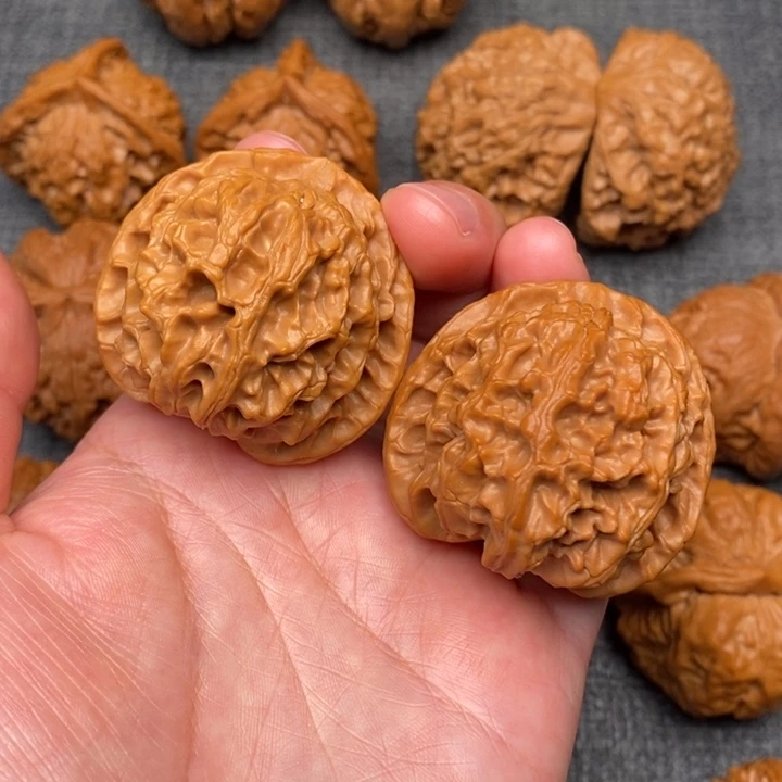 文玩核桃吊坠尺寸41苹果