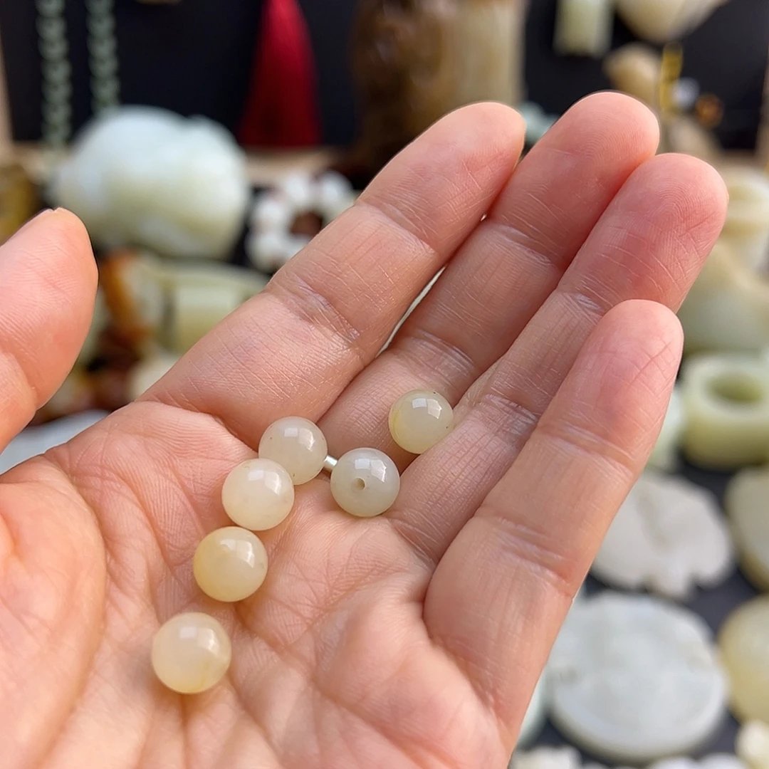 D***点和田玉未镶嵌挂件