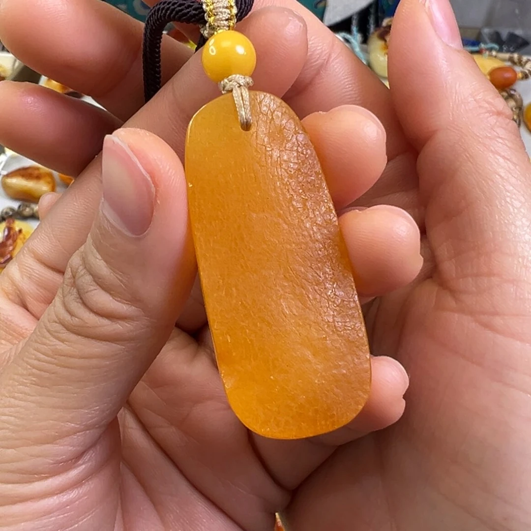 蜜蜡裸石未镶嵌蜜蜡