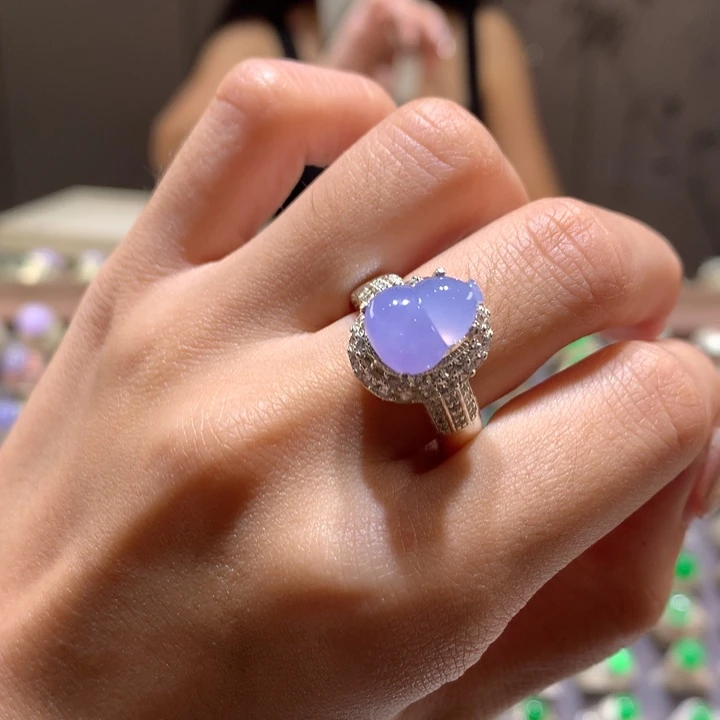 定制翡翠未镶嵌A货10.9