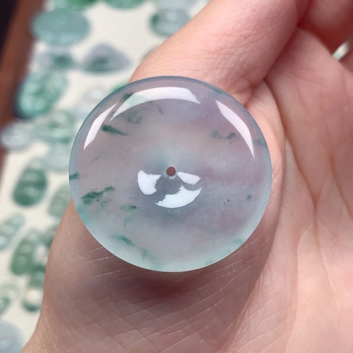 翡翠未镶嵌颈饰冰种飘花大平安扣