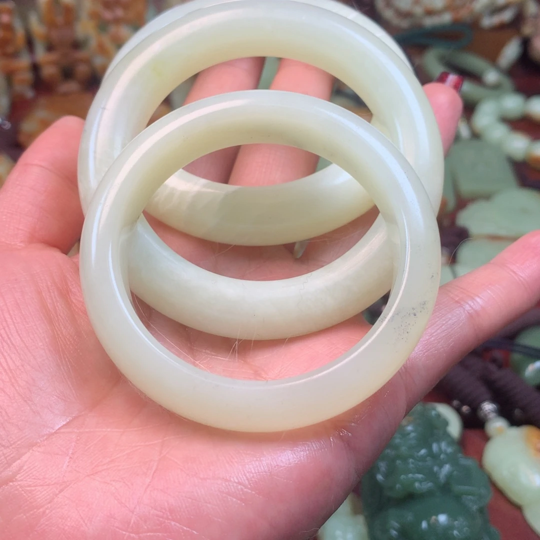 岫玉手镯未镶嵌岫玉手镯福利款包邮