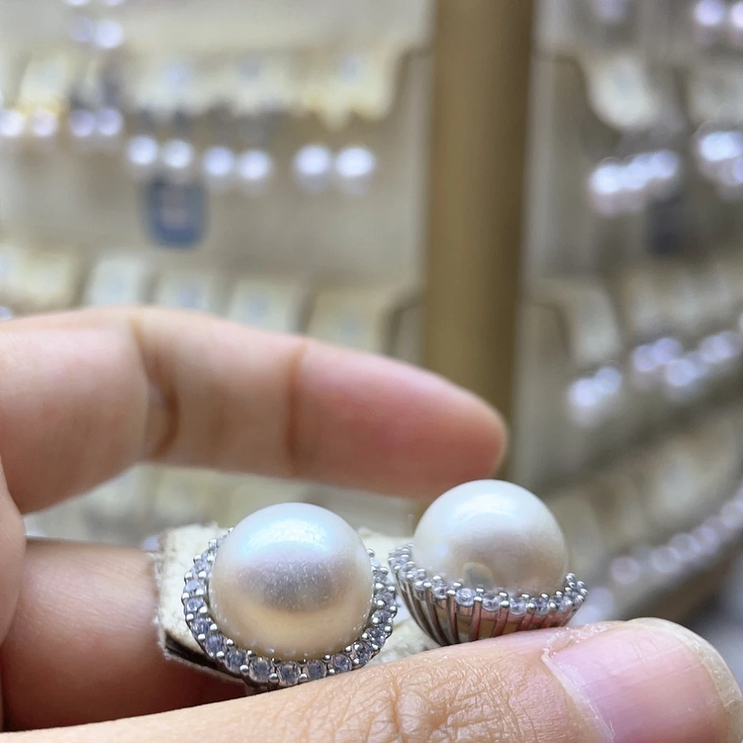 银S925镶嵌淡水珍珠耳饰