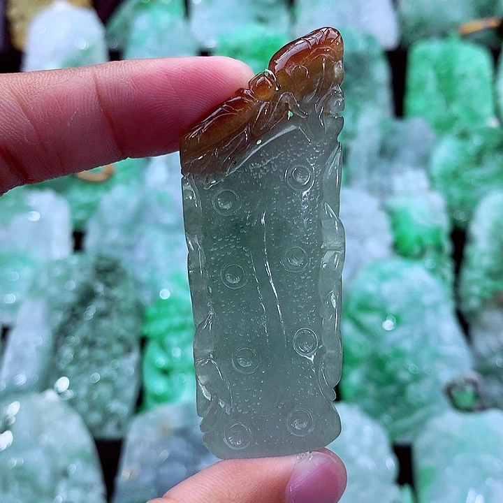 吊坠(不含链)未镶嵌翡翠