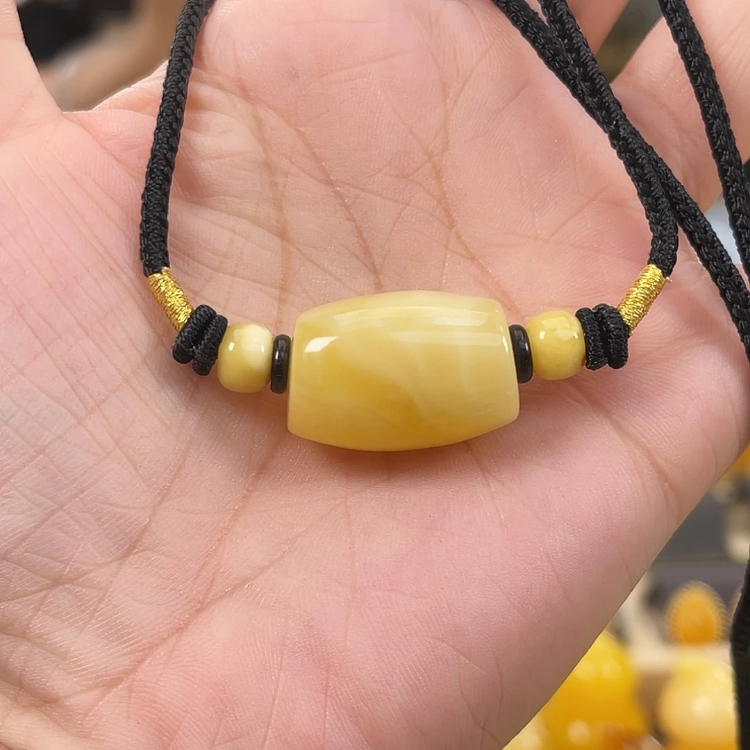 未镶嵌琥珀裸石琥珀h6