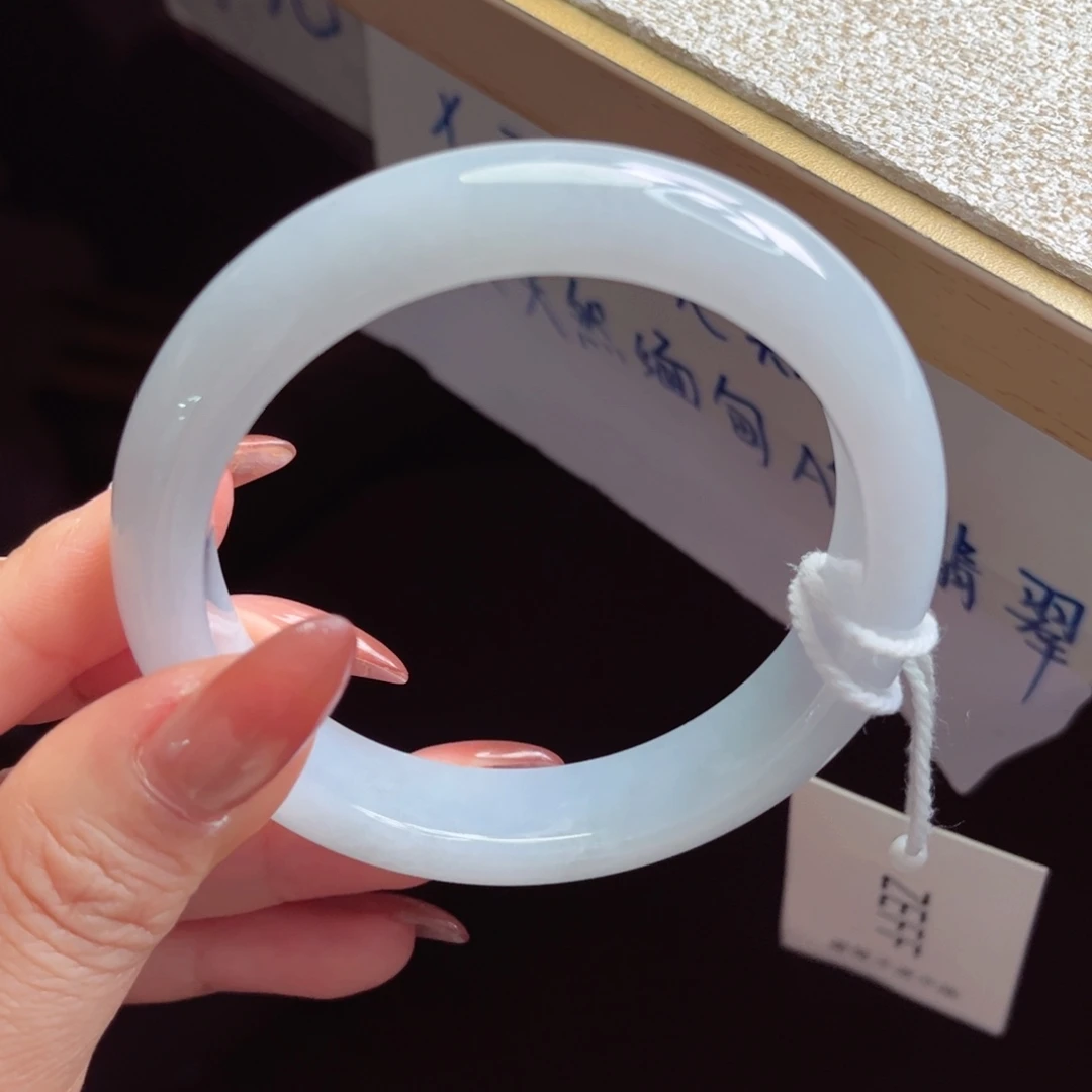 翡翠未镶嵌手镯手镯