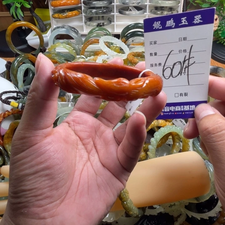 未镶嵌蛇纹石玉手镯