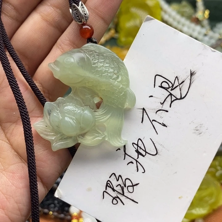未镶嵌岫玉吊坠毛衣链锁骨链