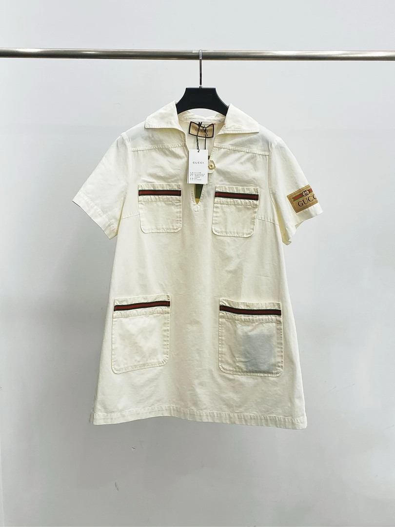全新未使用 GUCCI/古驰 xl12027929 米色短袖翻领工装连衣裙 s码