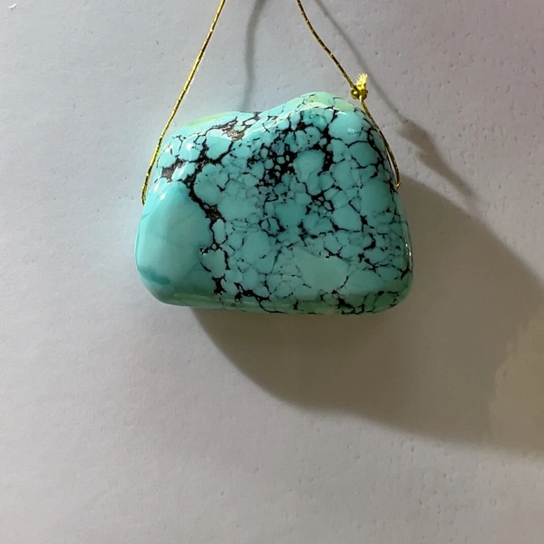 绿松石未镶嵌挂件