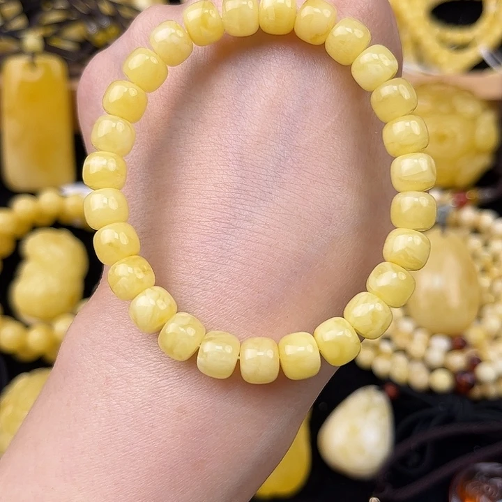 琥珀未镶嵌颈饰琥珀