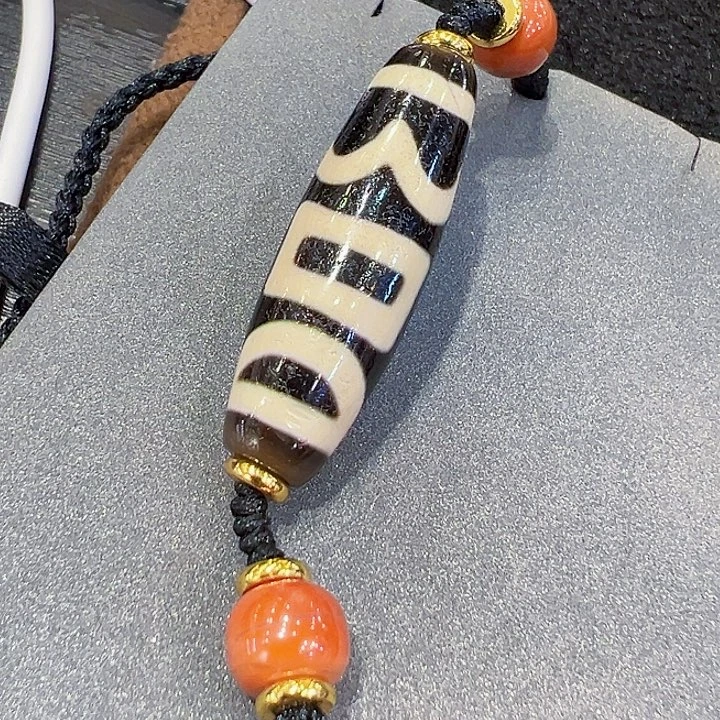 玛瑙/玉髓颈饰未镶嵌过***.