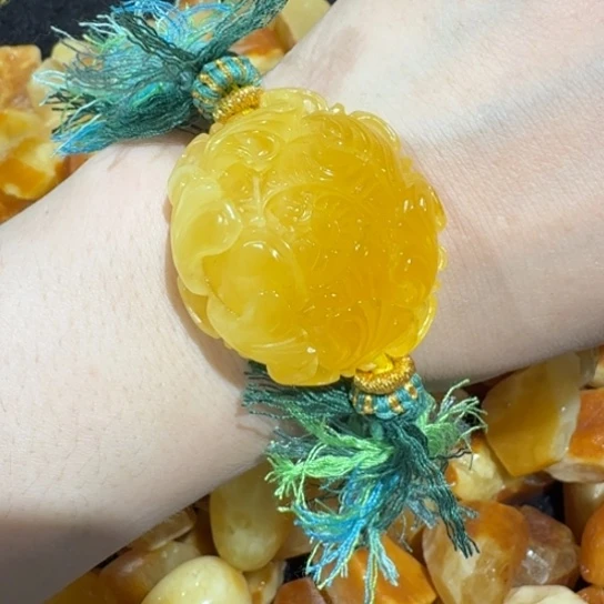 定制琥珀未镶嵌蜜蜡