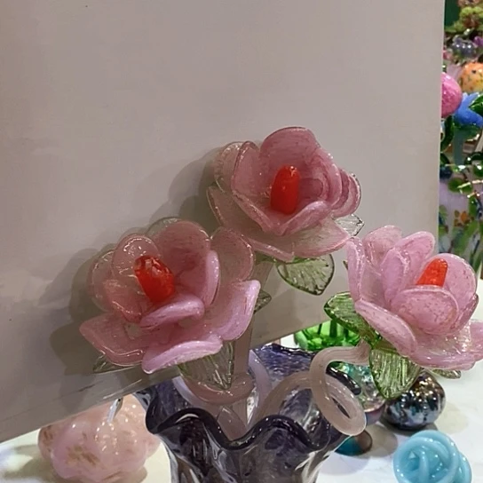 琉璃花瓶高45厘米宽9厘米