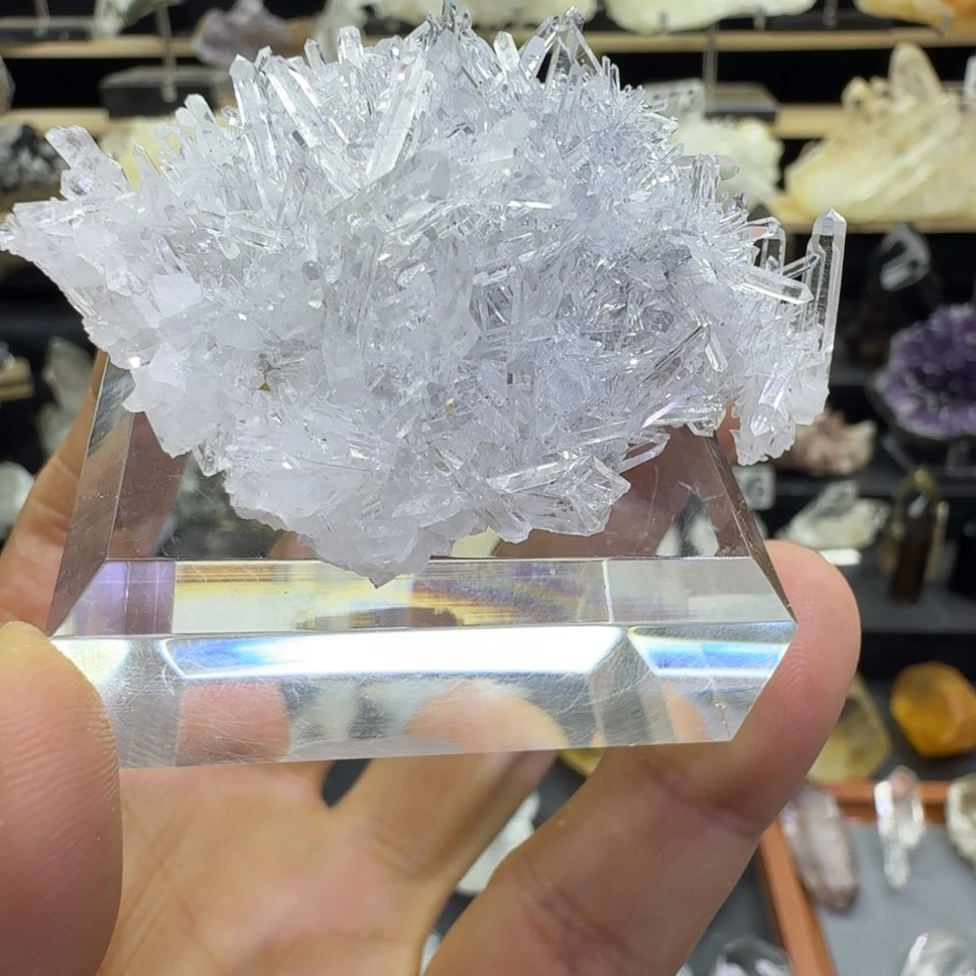 石材针状白水晶摆件，超亮