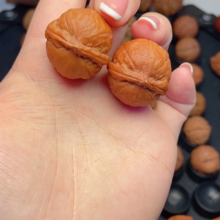 把件文玩核桃光头