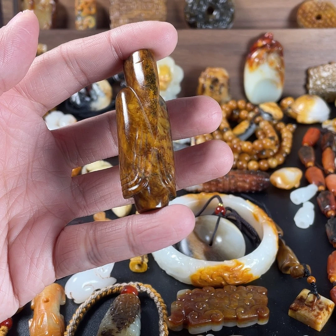 和田玉颈饰未镶嵌野*