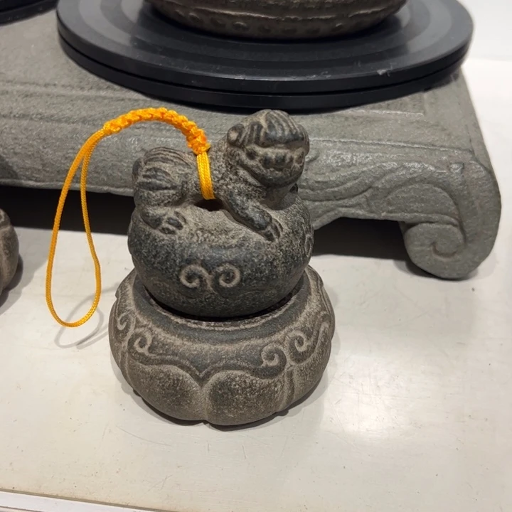 豫***4石材狮子+底座青石