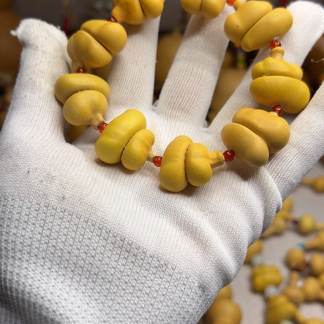 叫***呀熊脸钱袋手串新葫芦闪