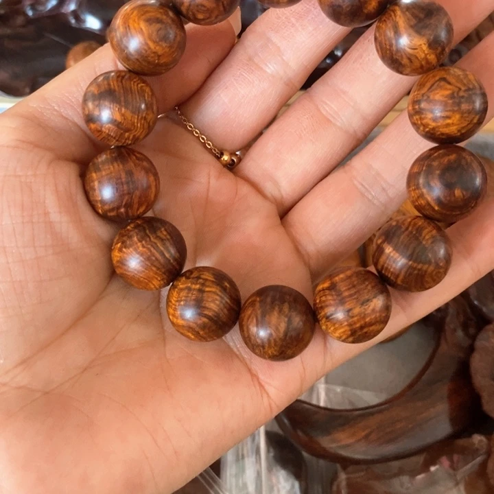 木韩**月黄花梨水波手串