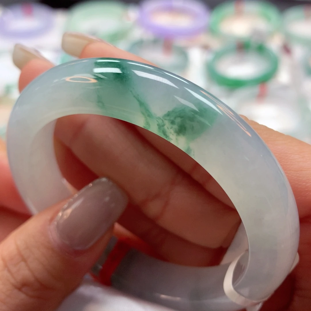 翡翠手镯未镶嵌51正37号88