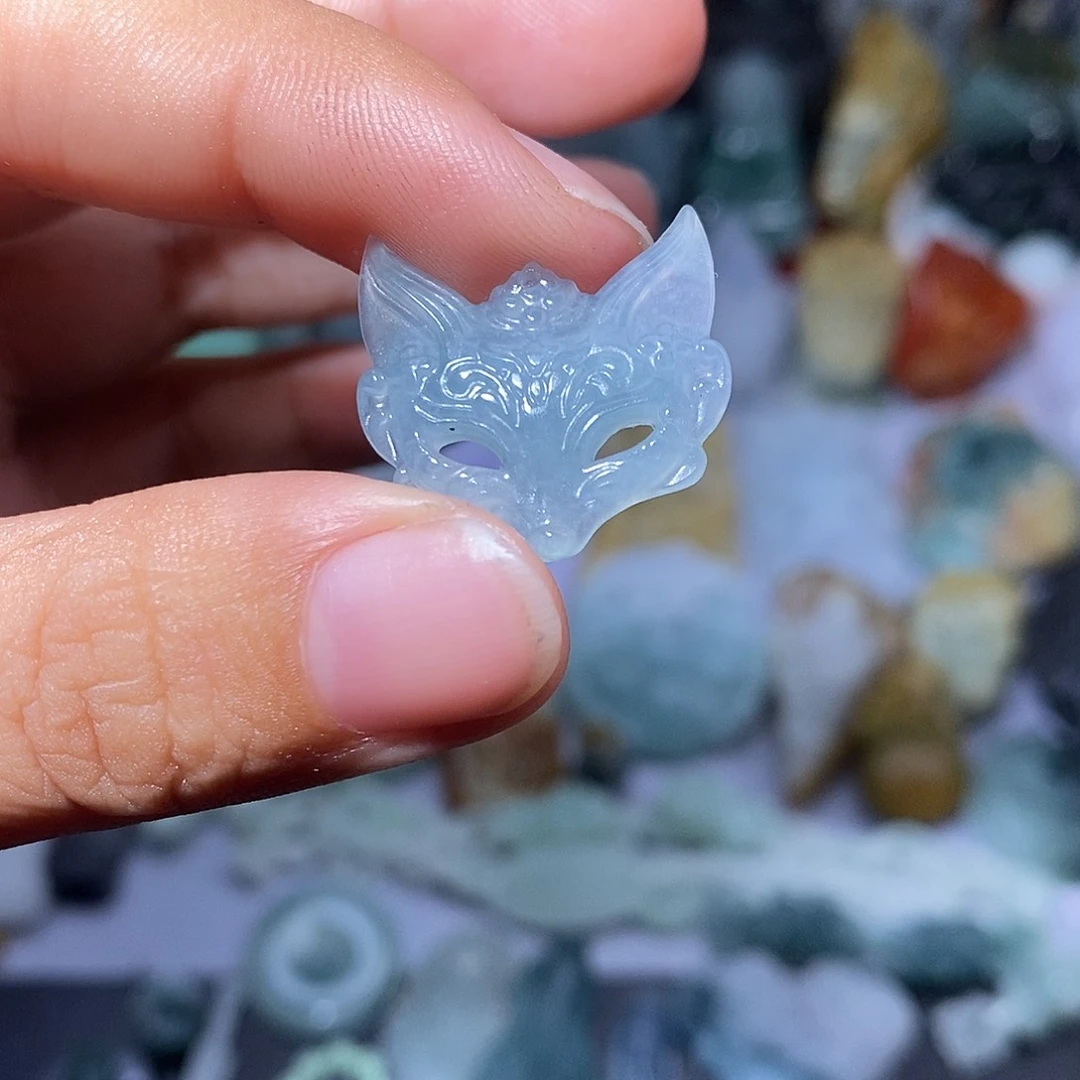 定制翡翠未镶嵌翡翠