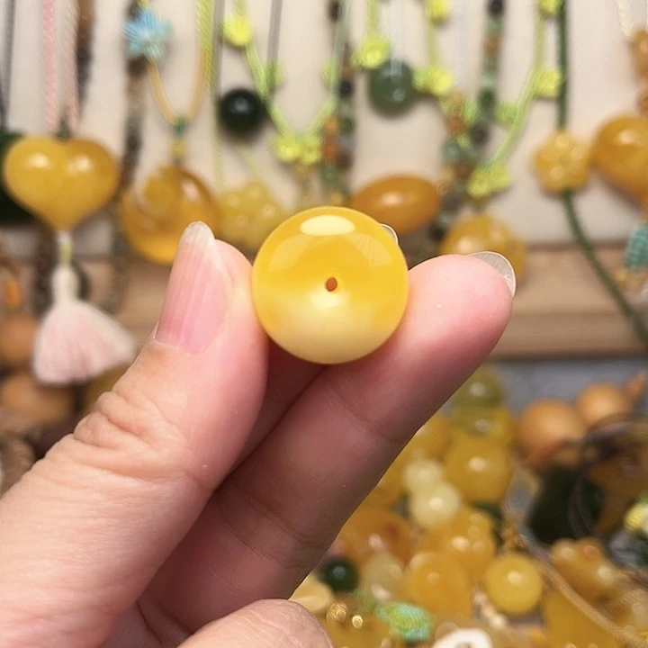 蜜蜡颈饰未镶嵌蜜蜡