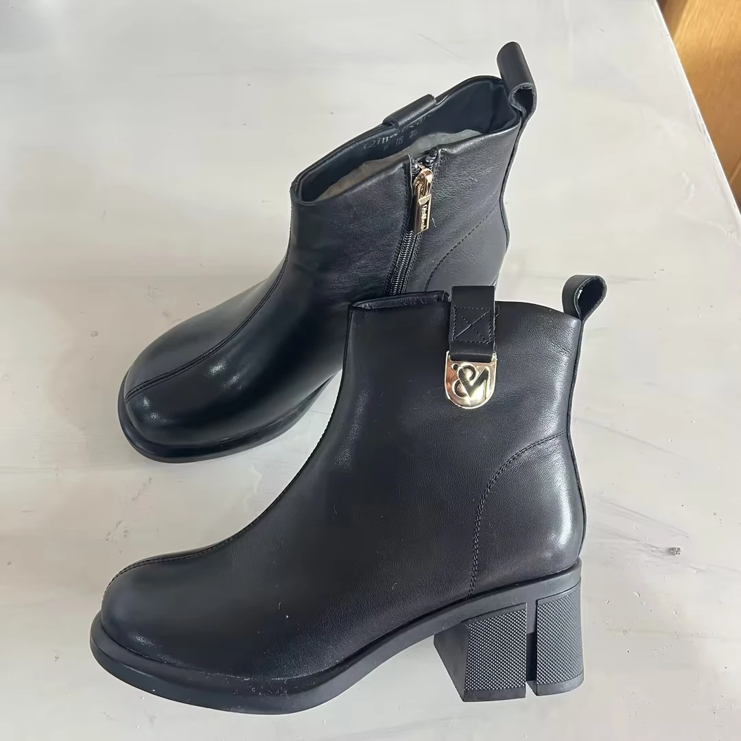 2203106Y0276短靴B416