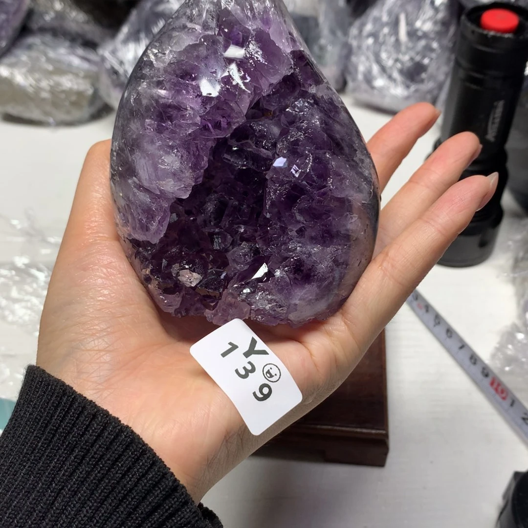 水晶摆件未镶嵌水晶