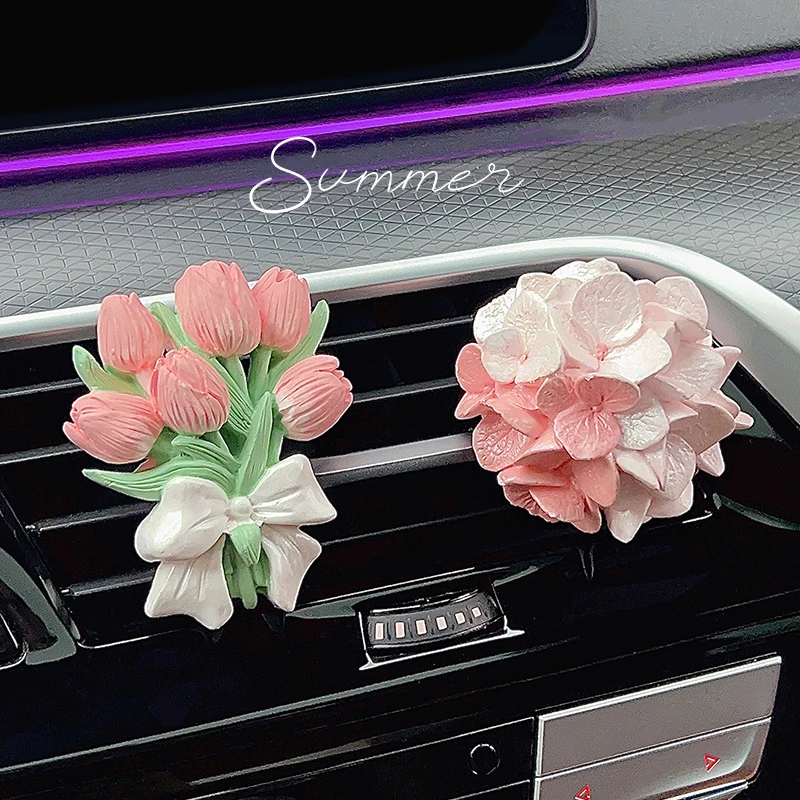 小众郁金香车载香薰气质花朵女生汽车内空调装饰蝴蝶清新香氛挂件