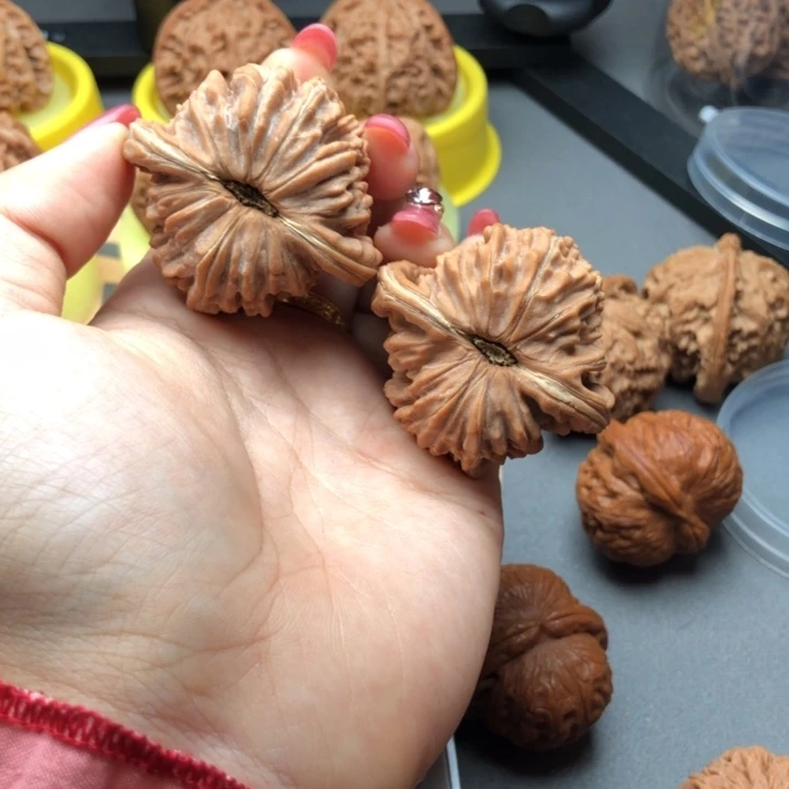 像***n文玩核桃吊坠46全品楼