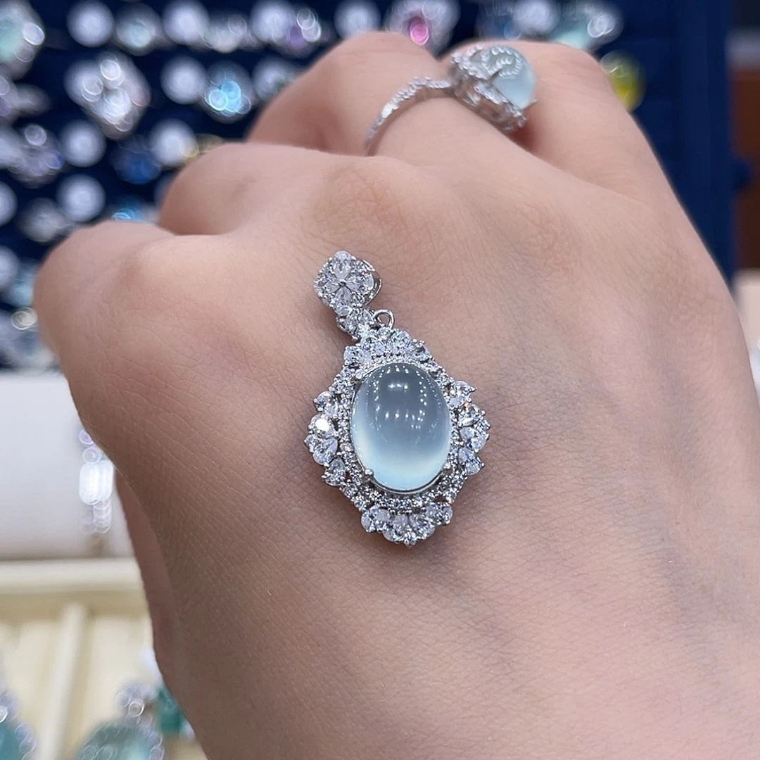 岫玉银S925镶嵌手链栗***糕吊坠