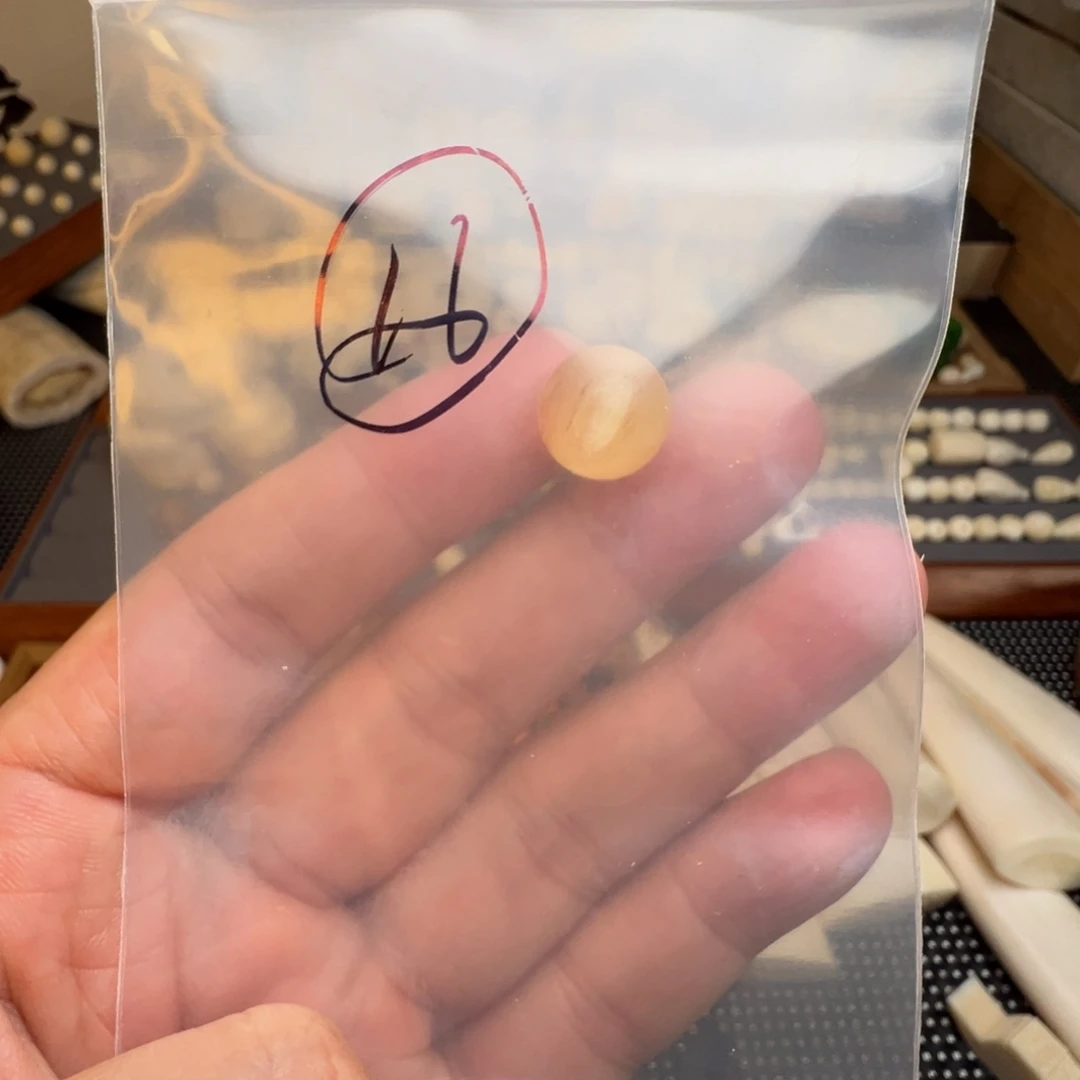 树脂制品特价处理瑕疵珠子