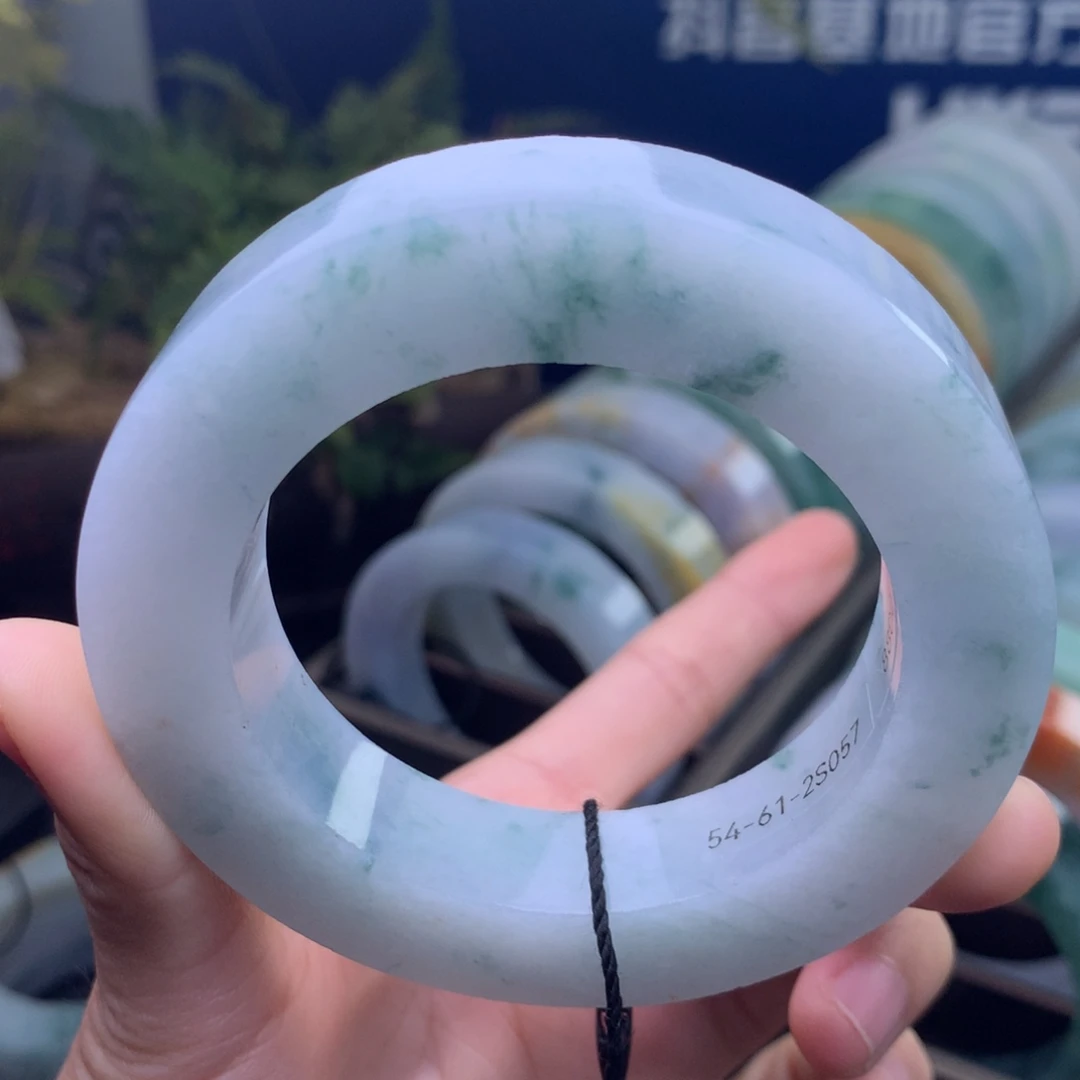 定制翡翠未镶嵌手镯定制不退不换