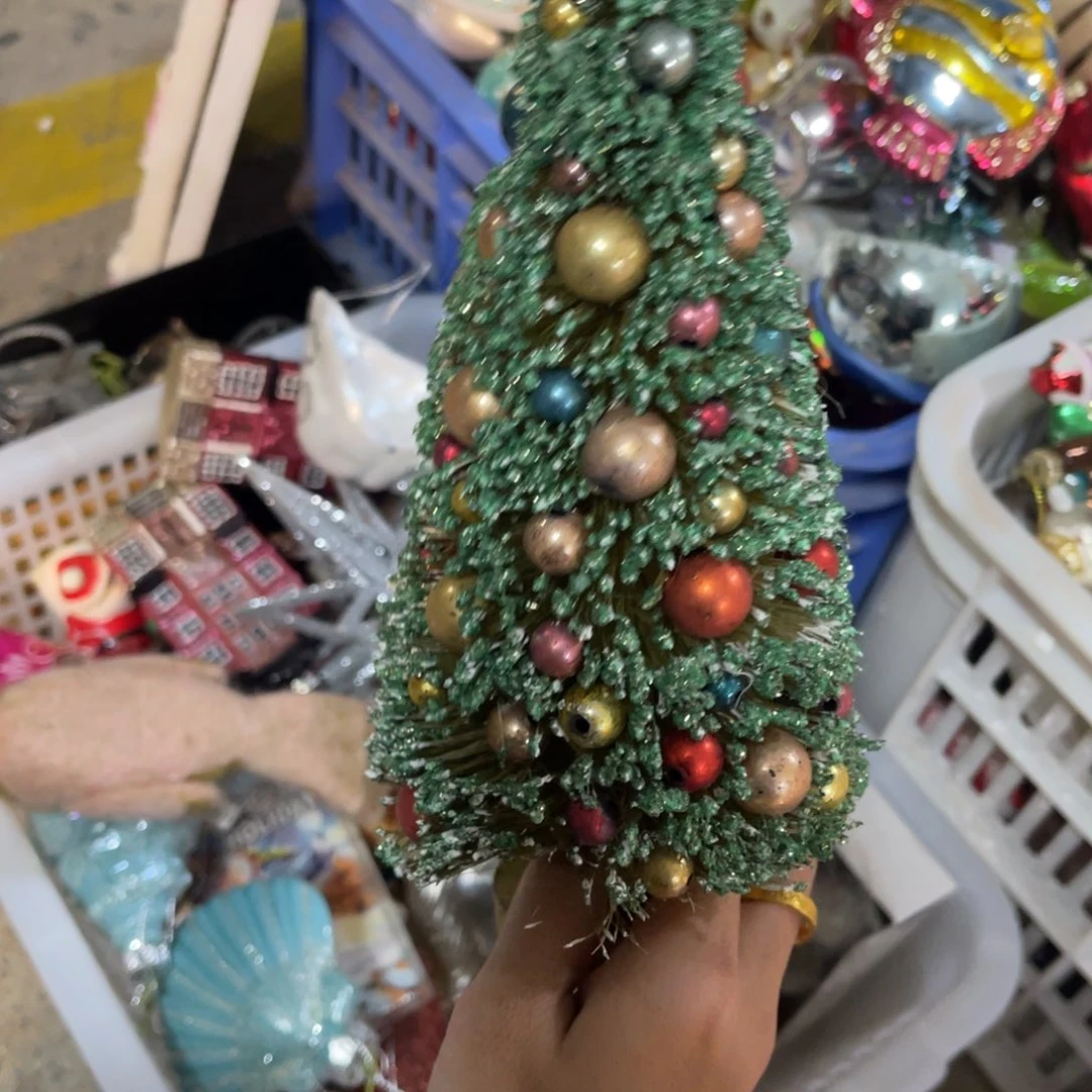 九****有机玻璃摆件等各种