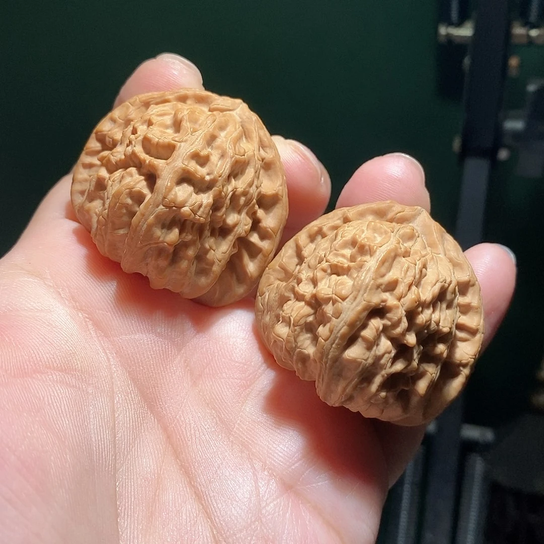 把件文玩核桃42三角白全品