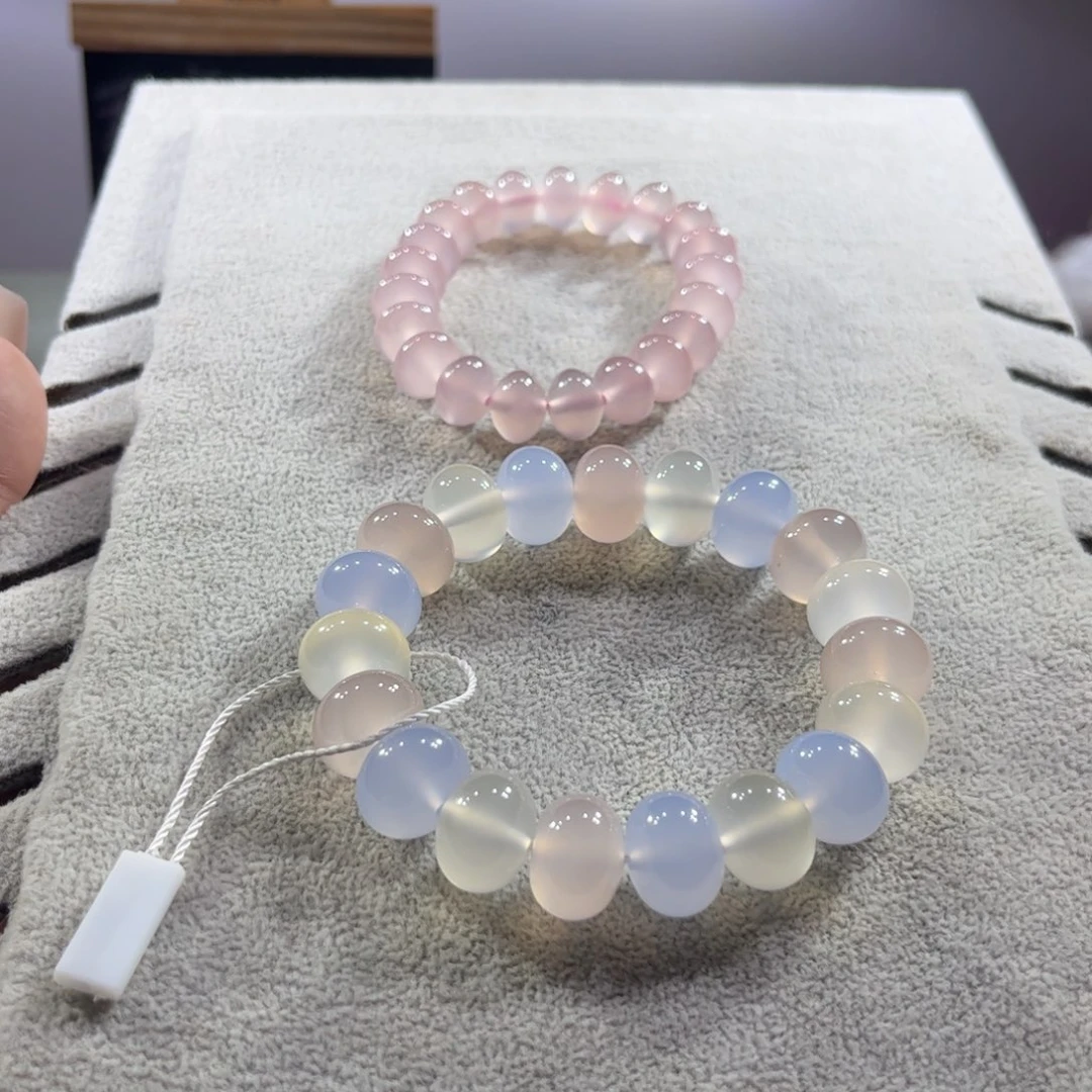 雨***妃玛瑙/玉髓手链未镶嵌两条651。不退不换