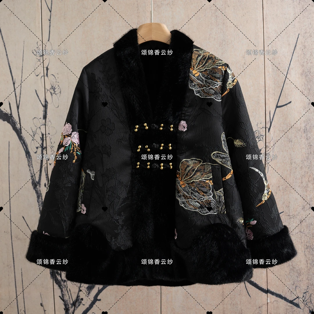 【曼】新中式冬季新款双面双穿国风重工刺绣立领外套K200