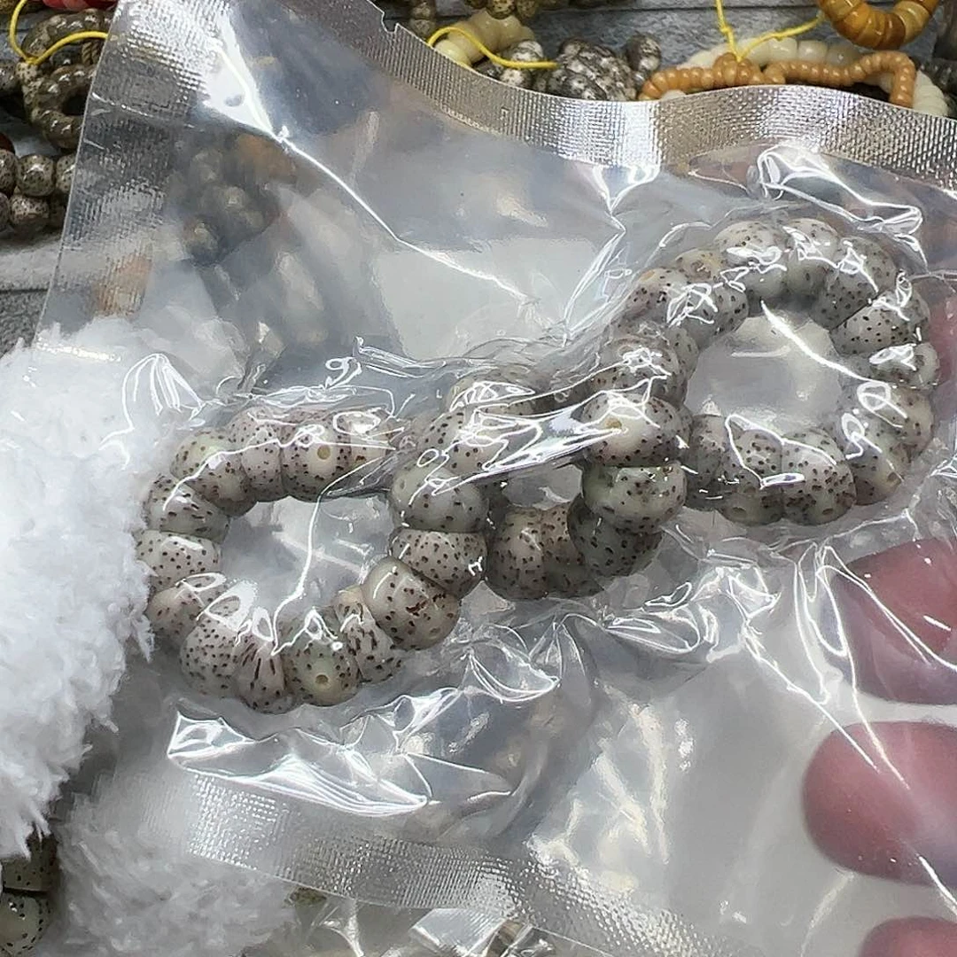 星月菩提手串57卓越星月菩提单圈大肠蒜瓣1.0