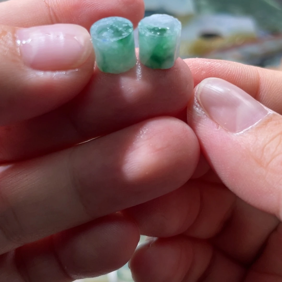 定制翡翠未镶嵌天然翡翠7➕圆珠一对