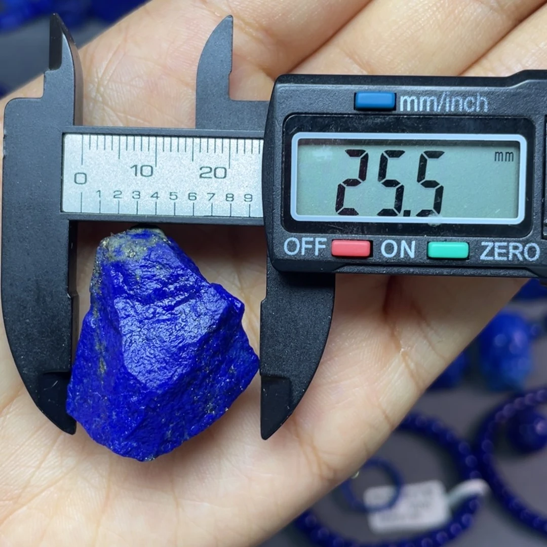 青金石未镶嵌哑光原石