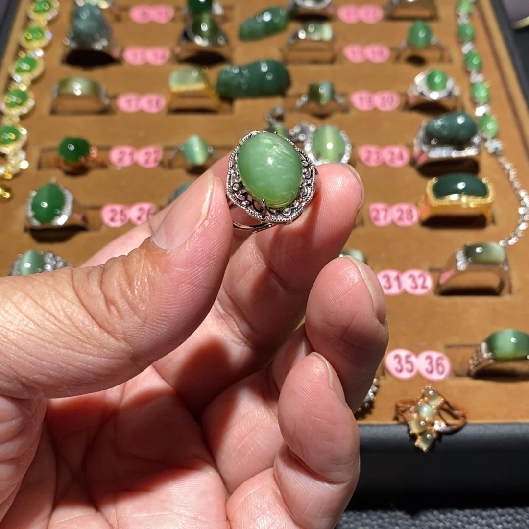 和田玉未镶嵌戒指