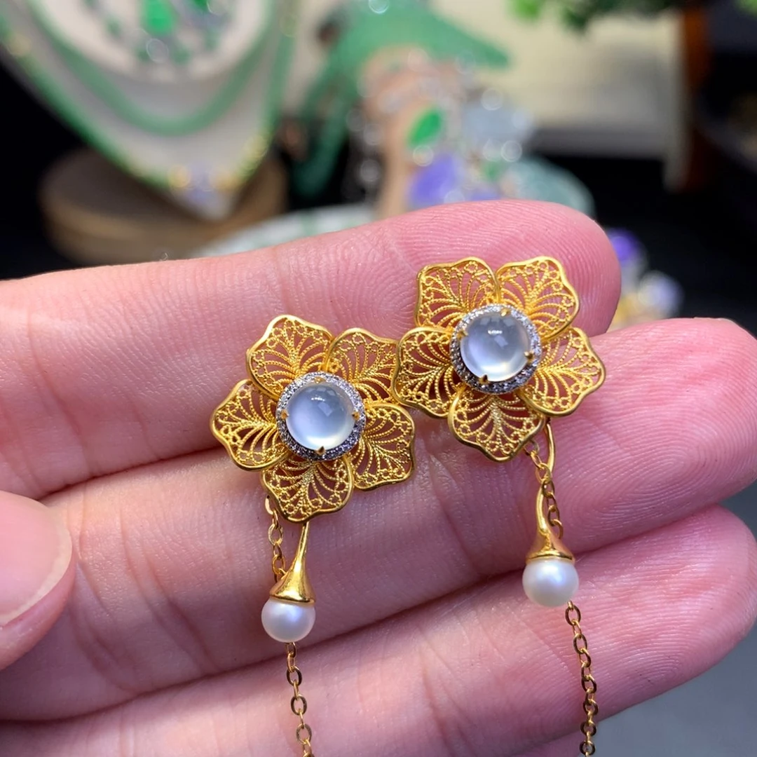 翡翠18K金镶嵌耳饰