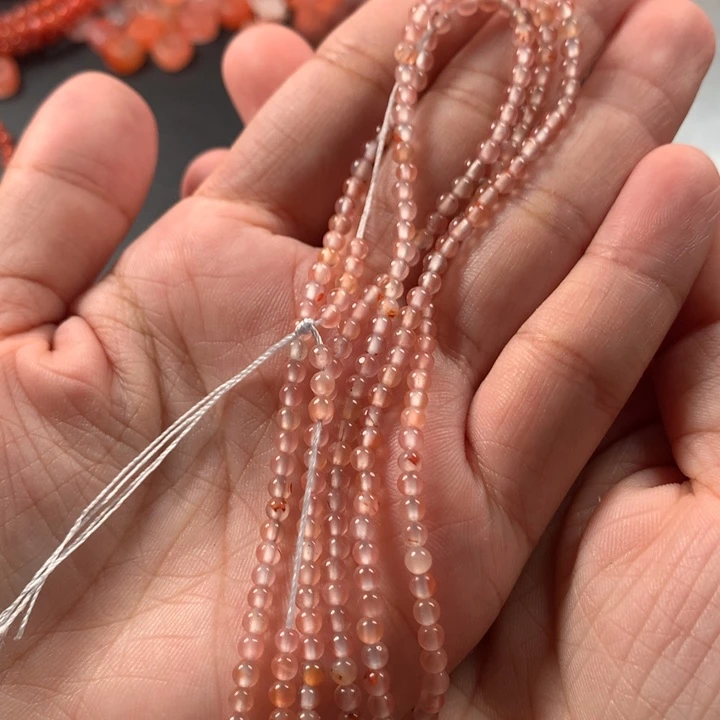 南红玛瑙未镶嵌颈饰