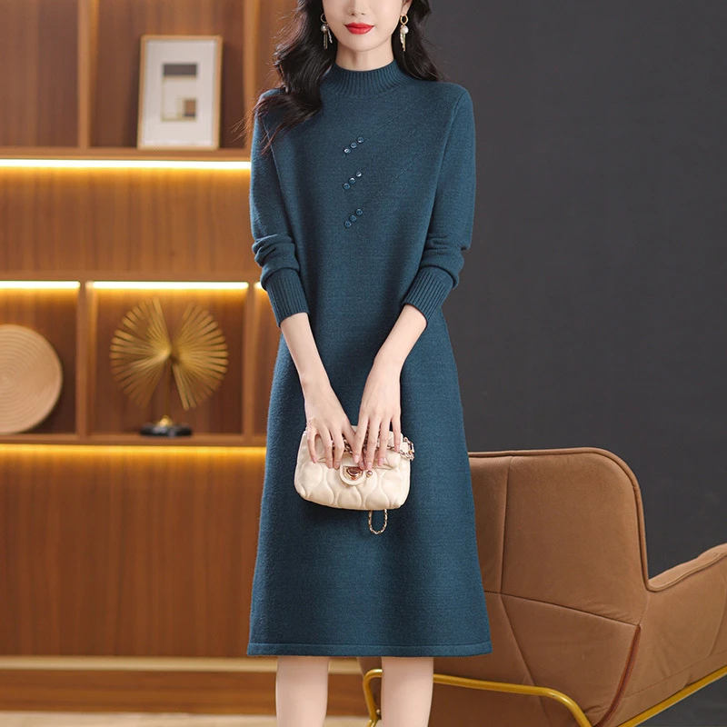 配大衣毛衣连衣裙女中长款秋冬季2024新款中年妈妈内搭针织打底裙