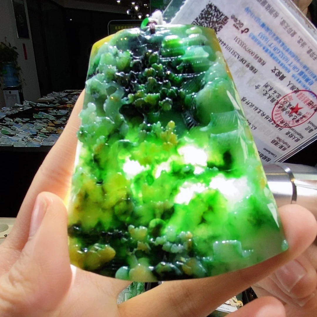 颈饰未镶嵌翡翠翡翠