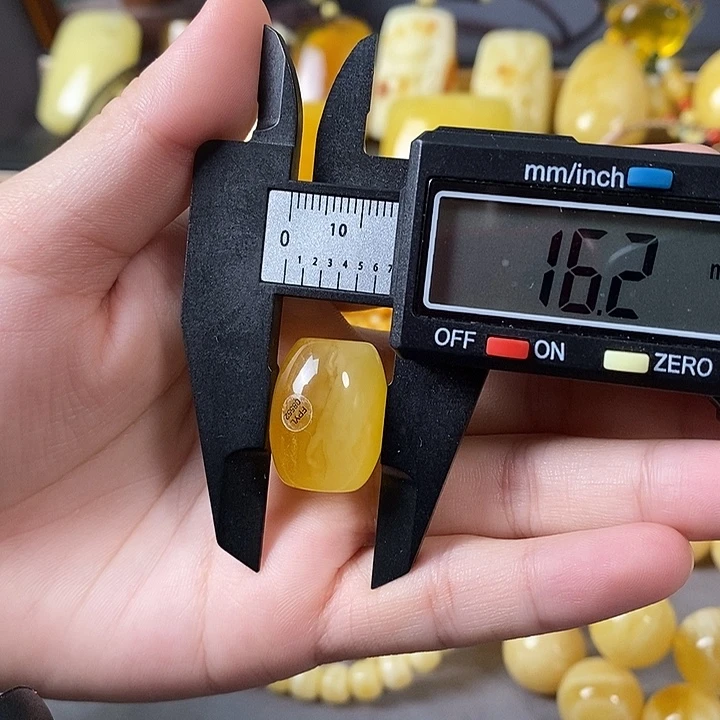 琥珀未镶嵌裸石桶珠