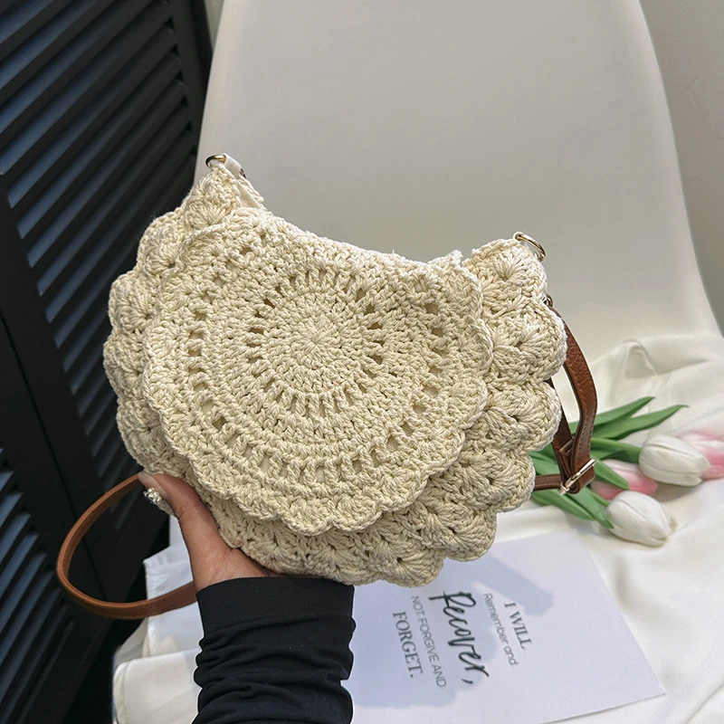 热卖花边斜挎棉线编织包镂空单肩草编包度假风沙滩包百搭女包